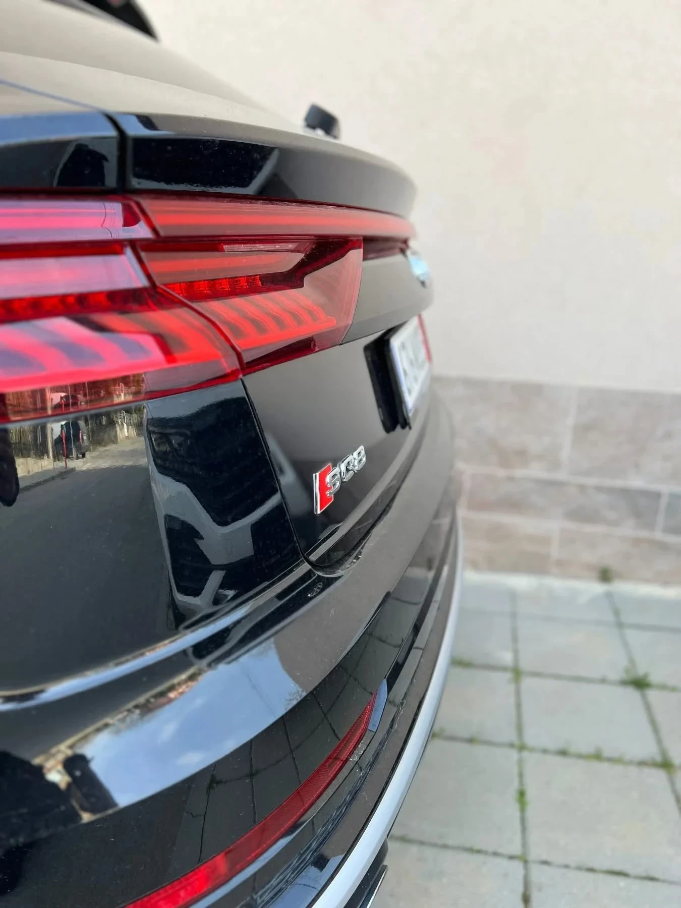 Audi SQ8 SQ8.HeadUp.Panorama.LineAssist.Quattro. - изображение 4