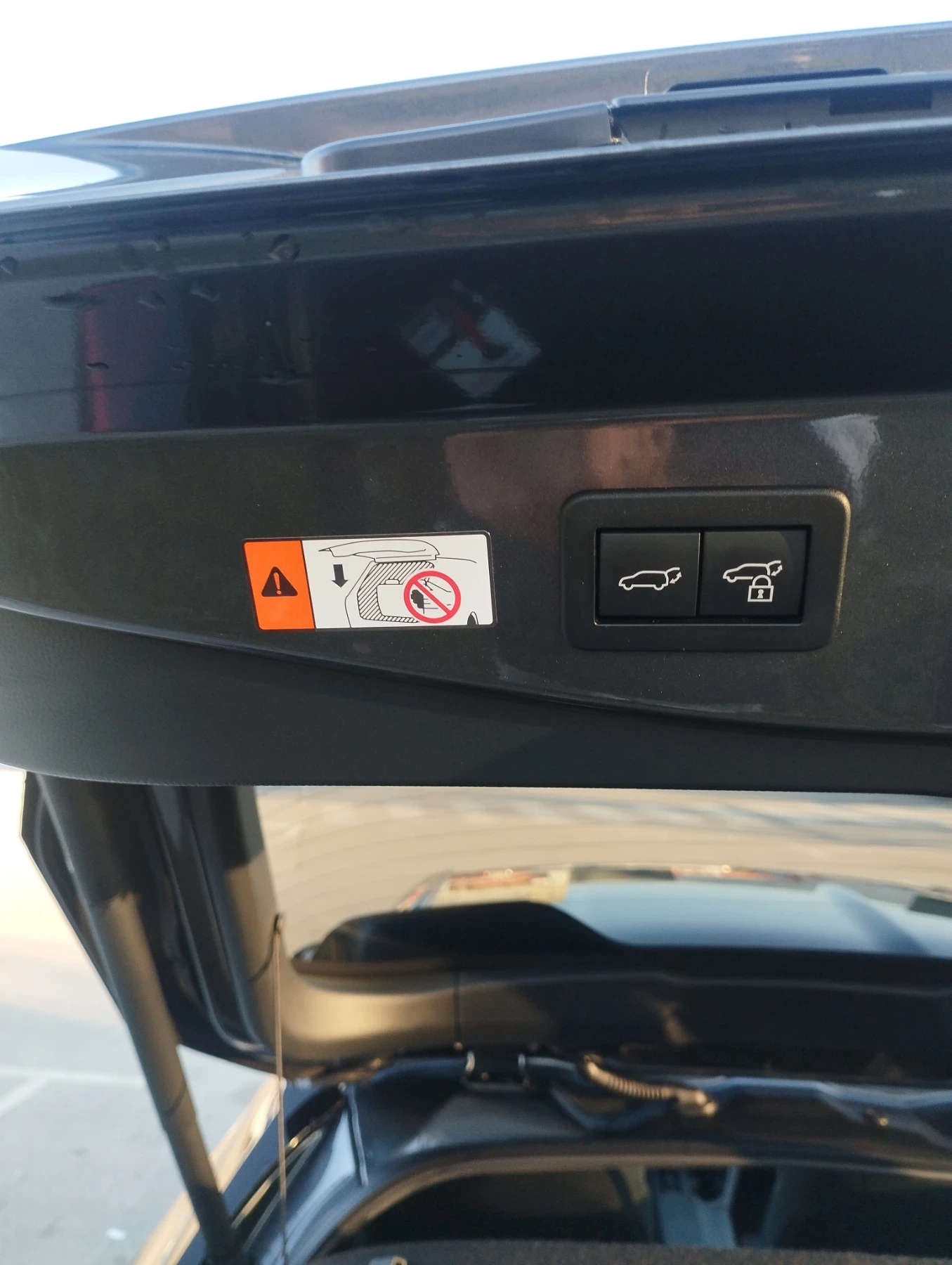 Toyota C-HR Team-Deuchland+ Technical Packet, снимка 14 - Автомобили и джипове - 53749342