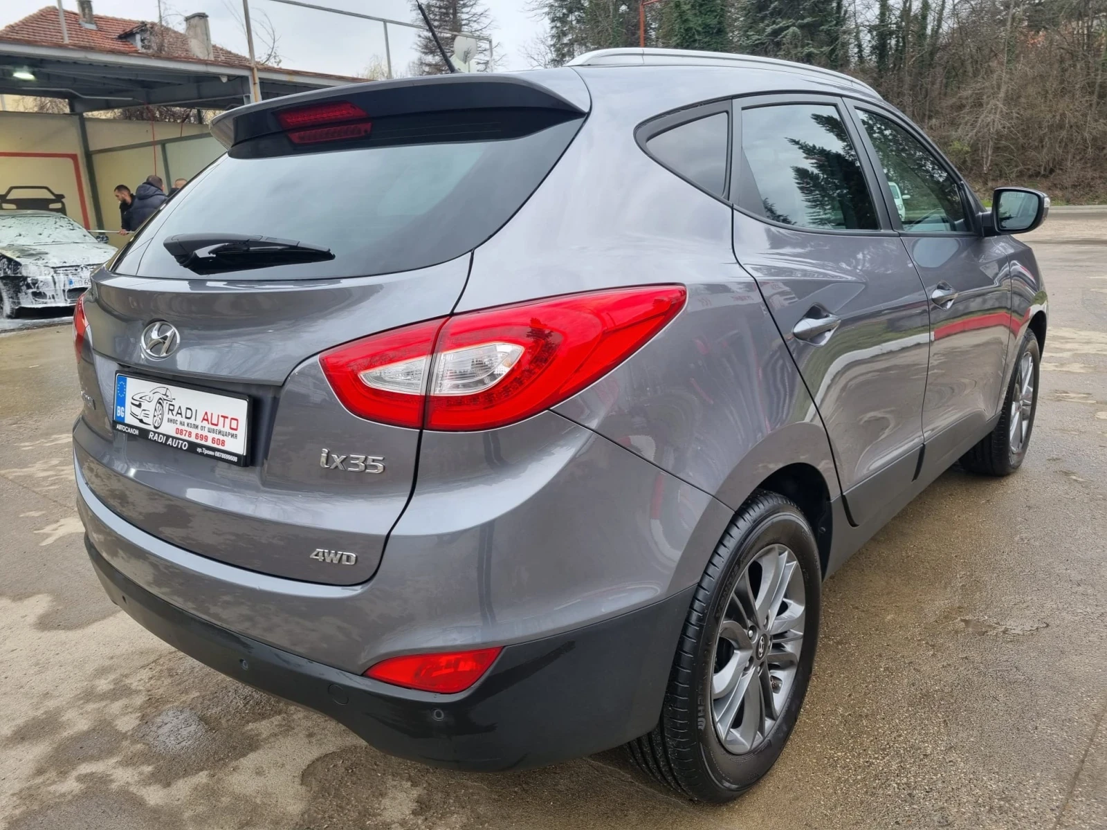 Hyundai IX35 2.0i Facelift ШВЕЙЦАРИЯ, снимка 4 - Автомобили и джипове - 53942913