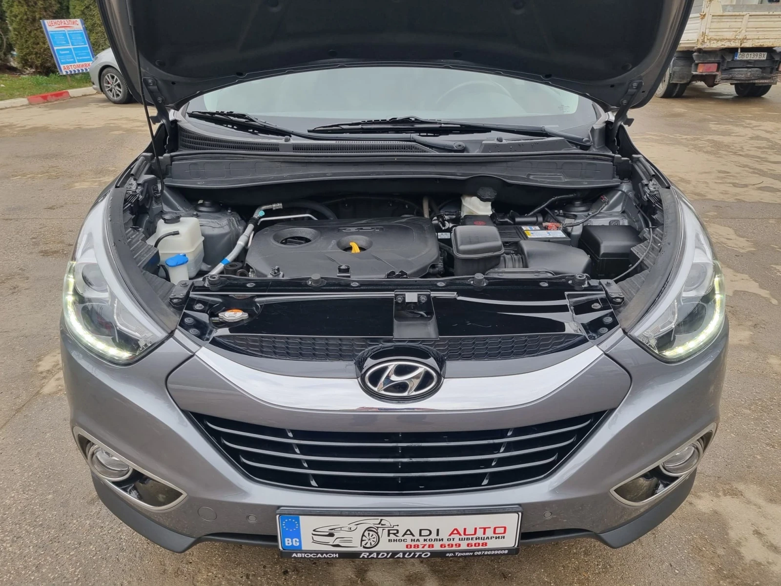 Hyundai IX35 2.0i Facelift ШВЕЙЦАРИЯ, снимка 6 - Автомобили и джипове - 53942913