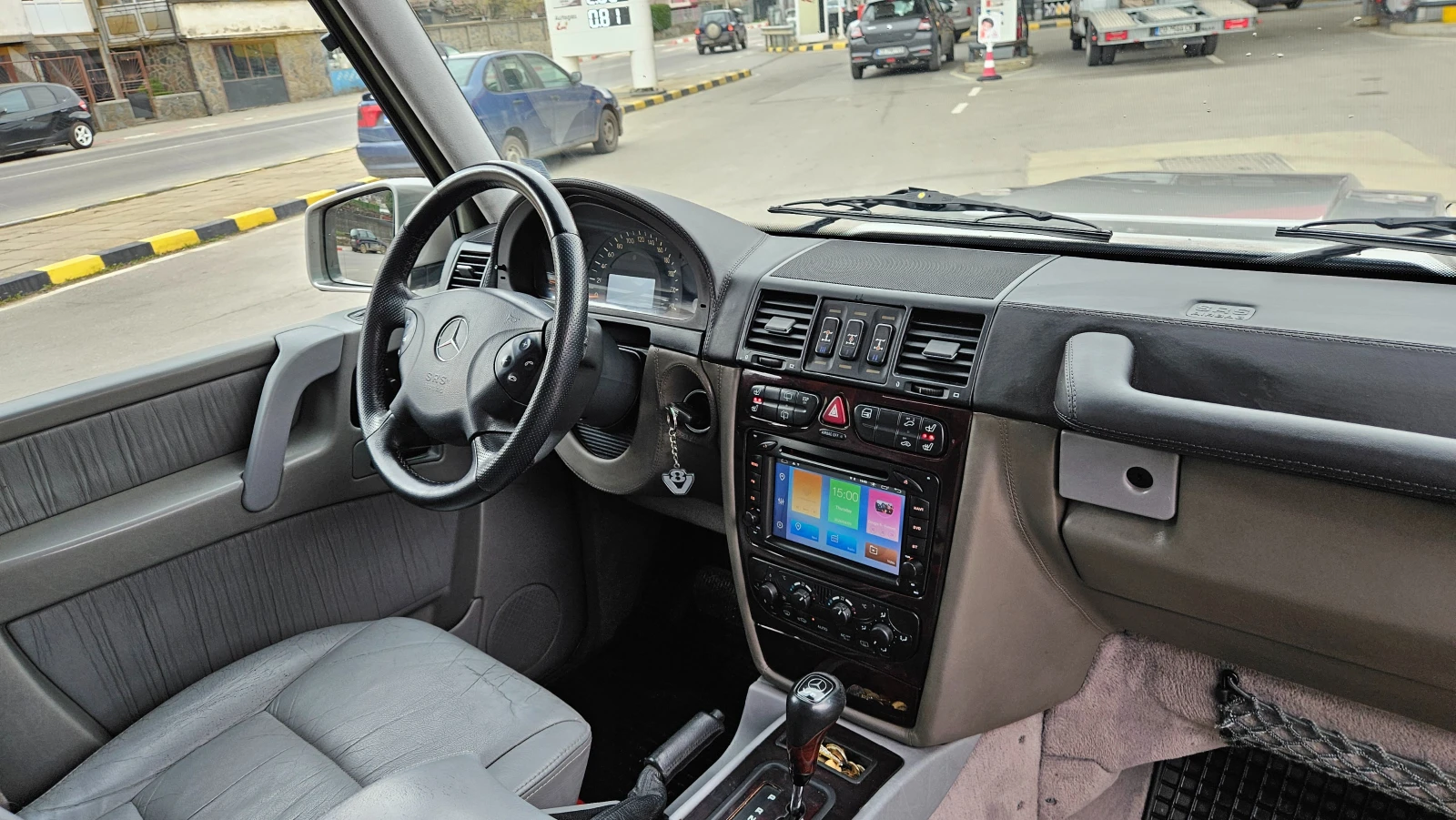 Mercedes-Benz G 400 Cdi AMG/KOJA/KLIMATRON/NAVIG/AVTOMAT, снимка 11 - Автомобили и джипове - 54184234