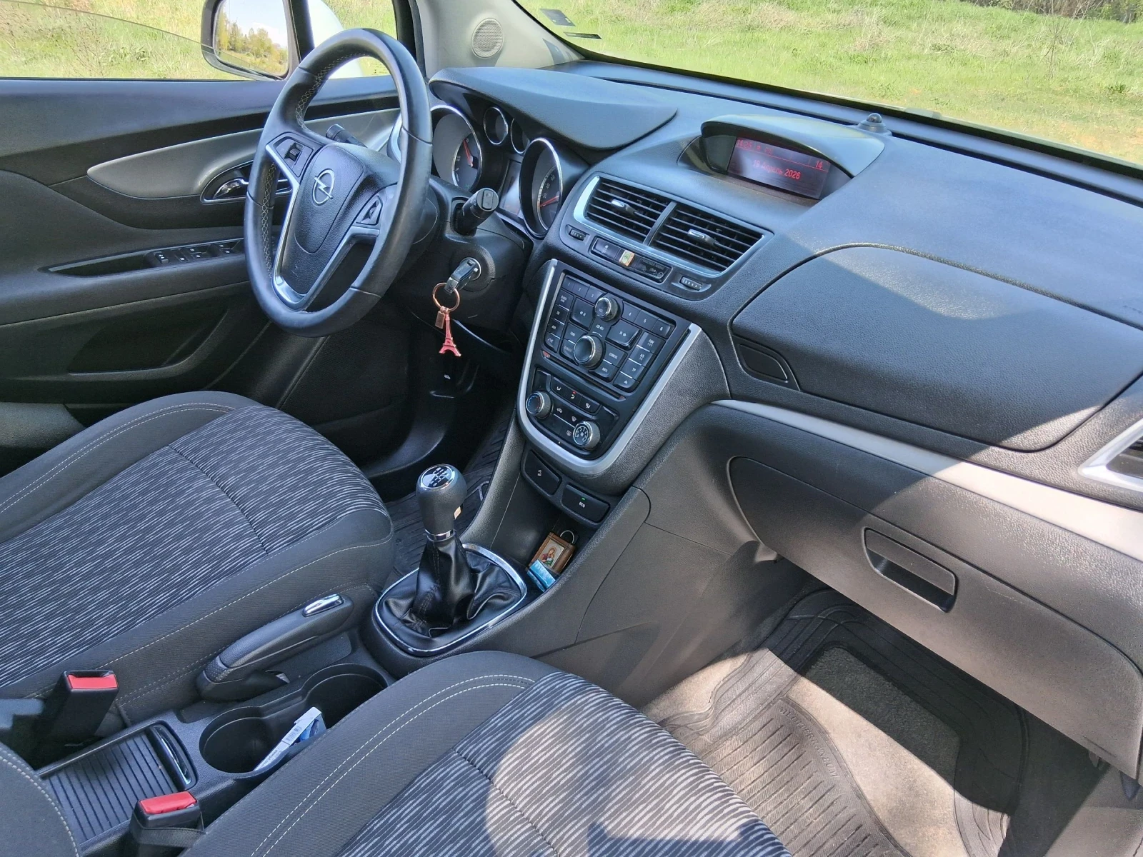 Opel Mokka 1.7, снимка 17 - Автомобили и джипове - 54245561