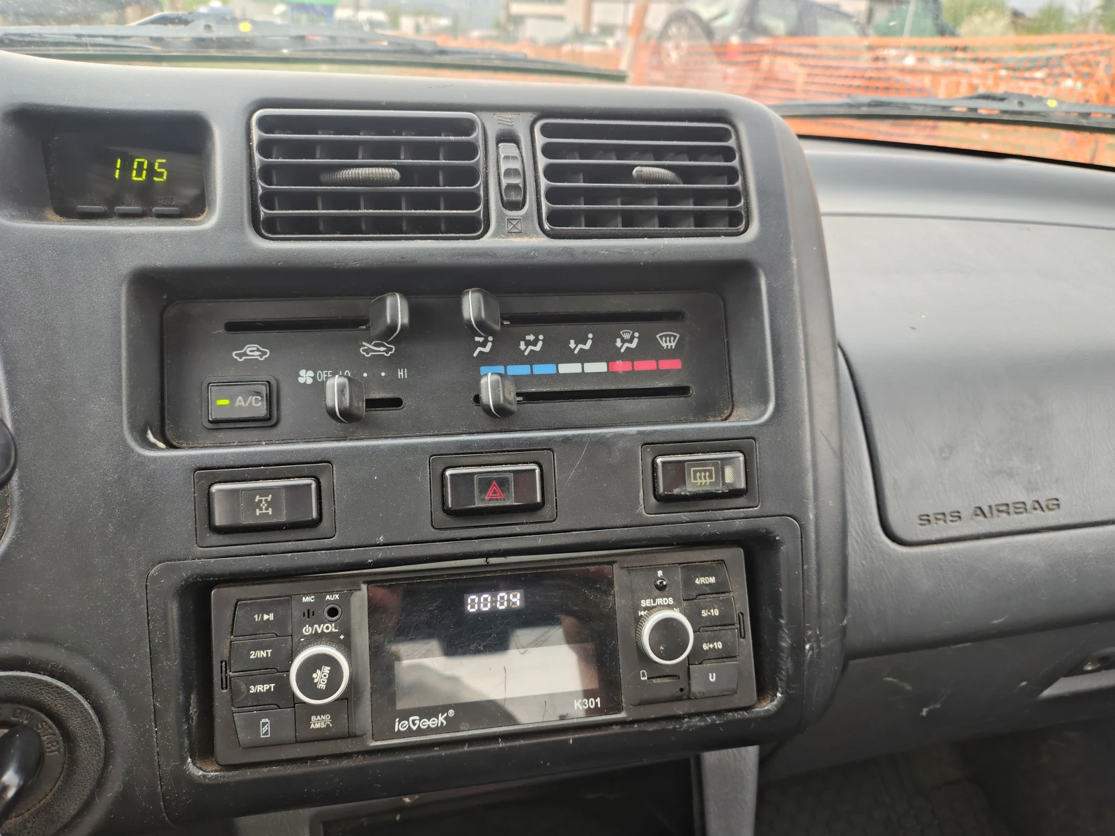 Toyota Rav4 Бензин 4x4 klimatik , снимка 10 - Автомобили и джипове - 54260857