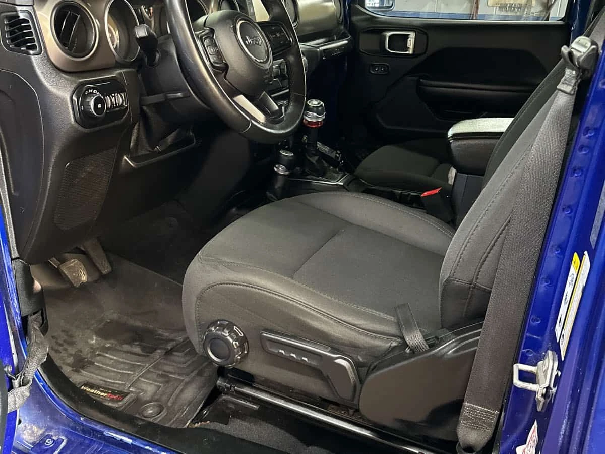 Jeep Wrangler Unlimited Sport/CARFAX/����/3.6/4�4 | Mobile.bg � ����������� 6