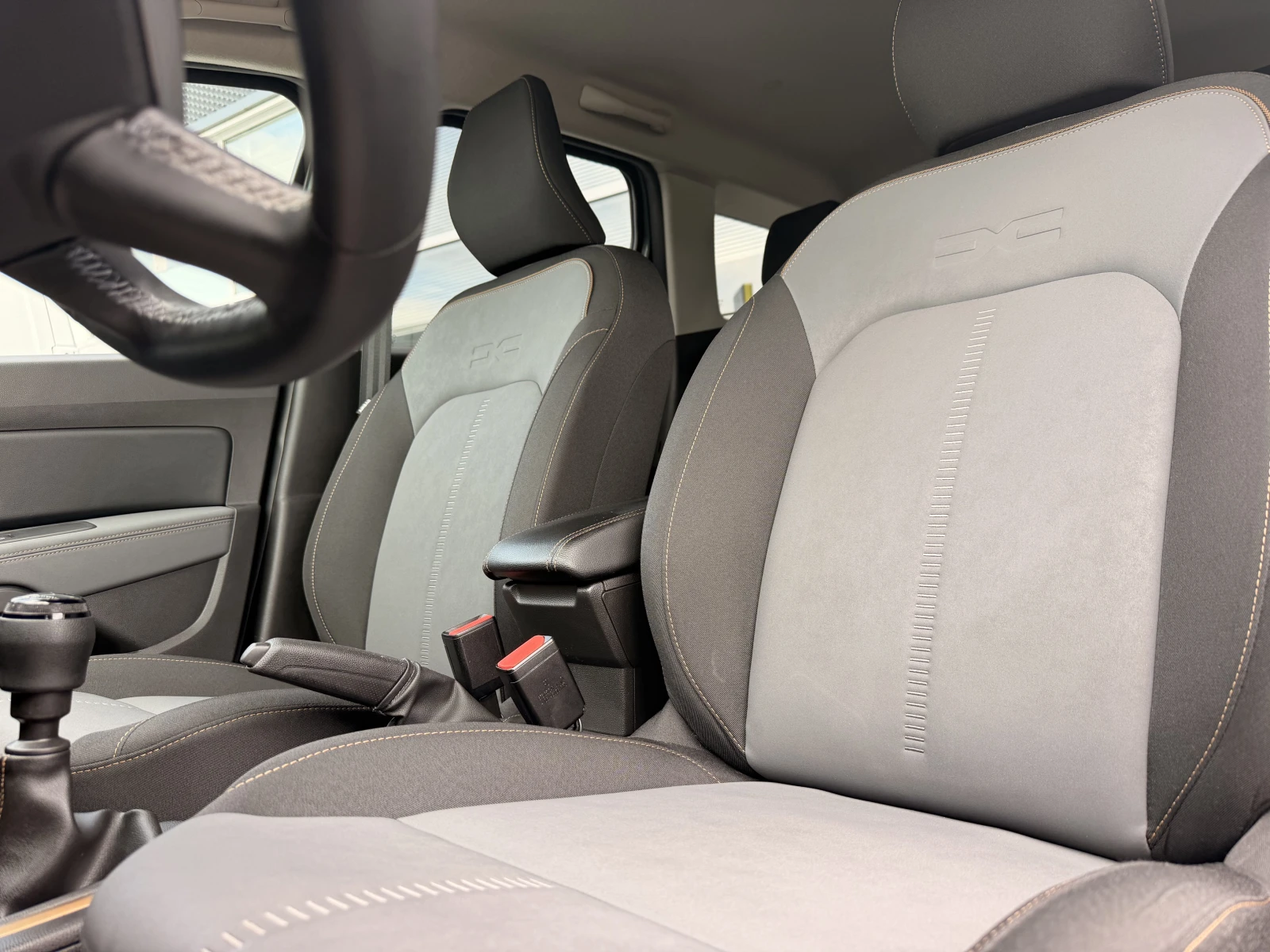Dacia Duster 1.0 �Ce / 100 �.� / ECO-G | Mobile.bg � ����������� 14