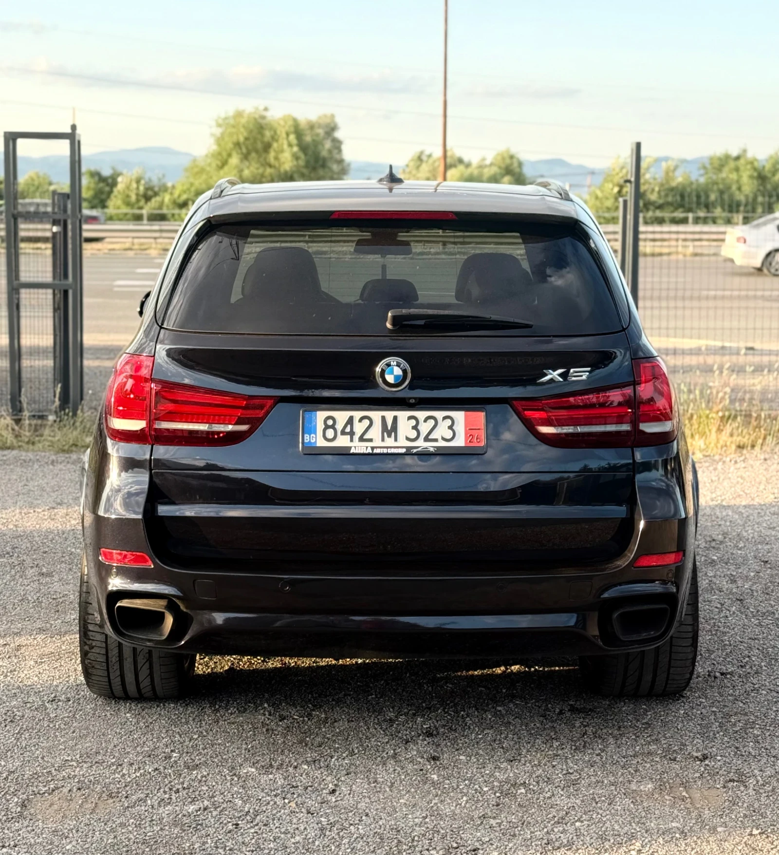 BMW X5 35i/M-Pack/LED/Digital/HUD/Вакуум/360/Пано, снимка 6 - Автомобили и джипове - 55290119