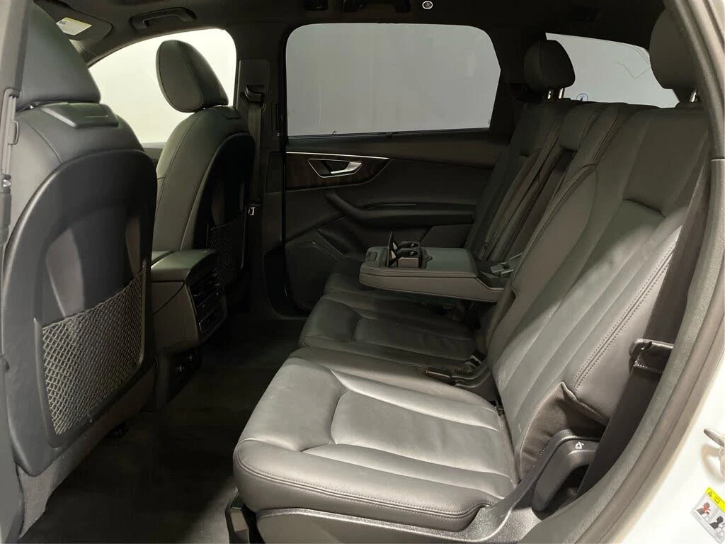 Audi Q7 55TFSI* MATRIX* 360КАМЕРА* ПАНОРАМА* LANE* ASSIST*, снимка 15 - Автомобили и джипове - 56168966