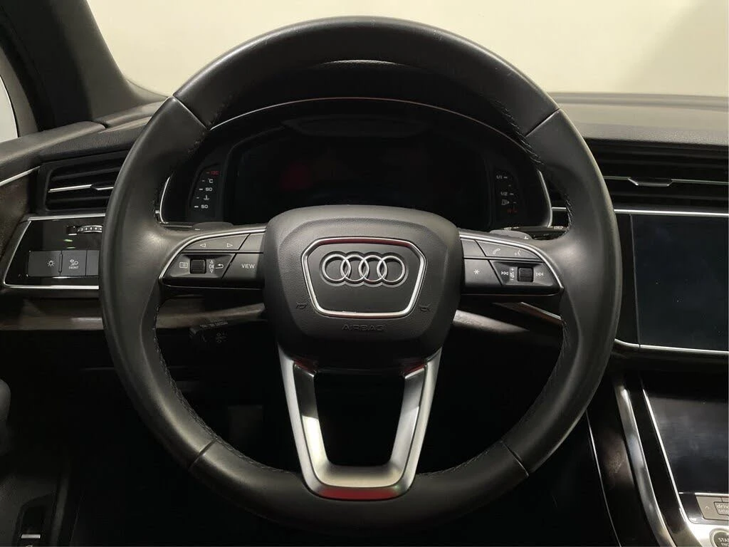 Audi Q7 55TFSI* MATRIX* 360КАМЕРА* ПАНОРАМА* LANE* ASSIST*, снимка 8 - Автомобили и джипове - 56168966