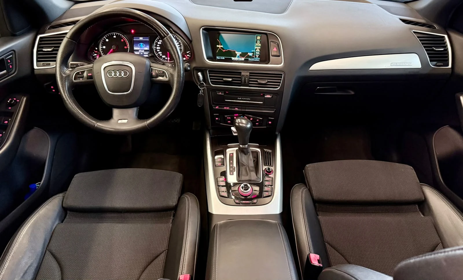 Audi Q5 Quattro* S-Line* Pano* ЛИЗИНГ, снимка 9 - Автомобили и джипове - 56658313