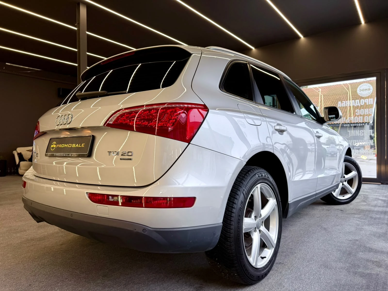Audi Q5 Quattro* S-Line* Pano* ЛИЗИНГ, снимка 6 - Автомобили и джипове - 56658313