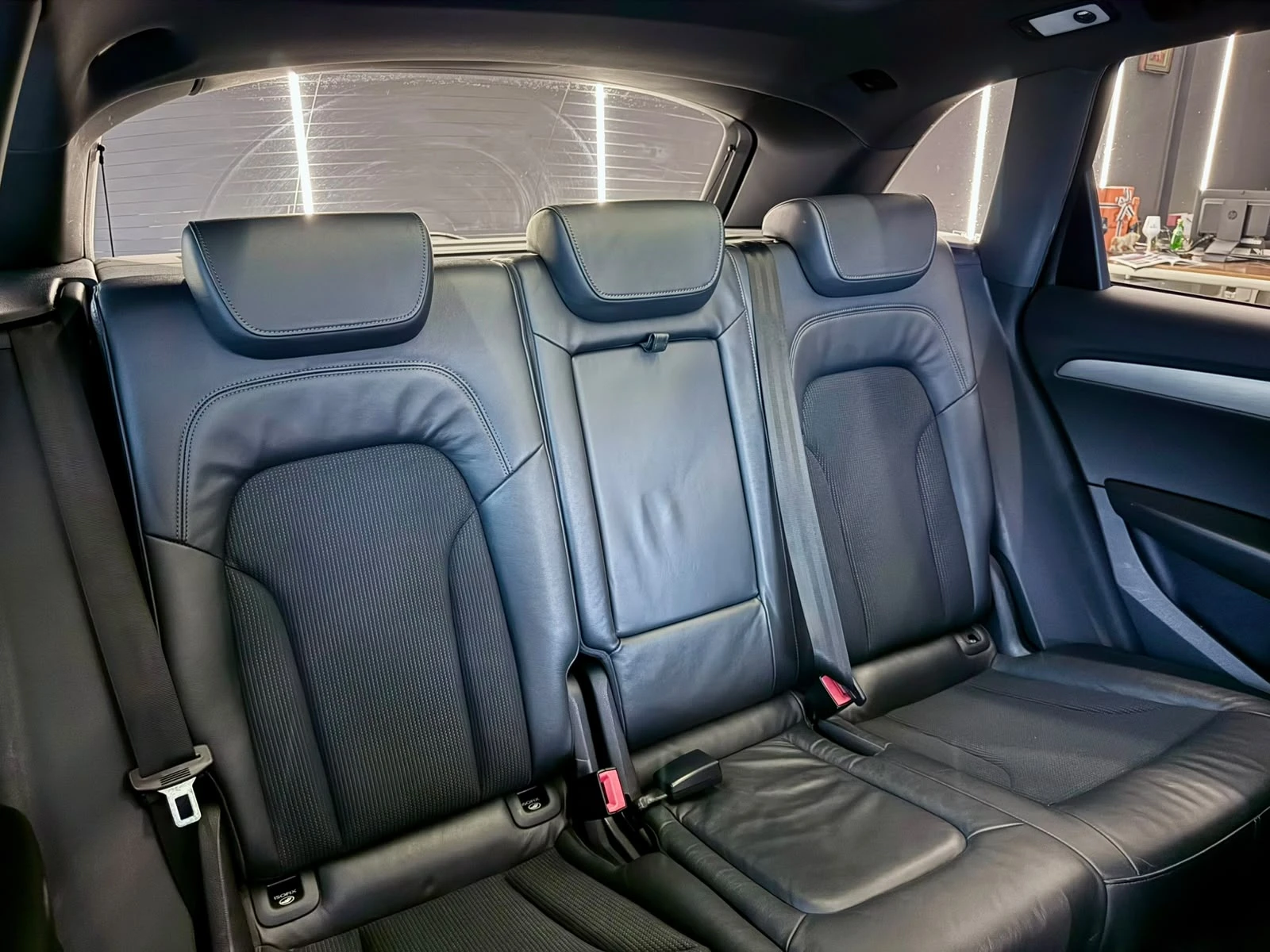 Audi Q5 Quattro* S-Line* Pano* ЛИЗИНГ, снимка 15 - Автомобили и джипове - 56658313