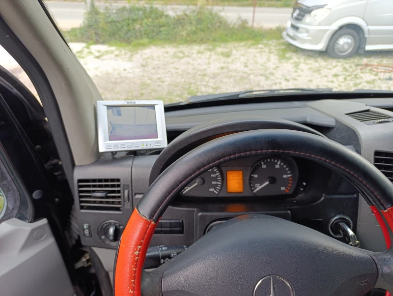 Mercedes-Benz Sprinter 313 ХЛАДИЛЕН, 2010г. НОВ ВНОС, снимка 10 - Бусове и автобуси - 52093087