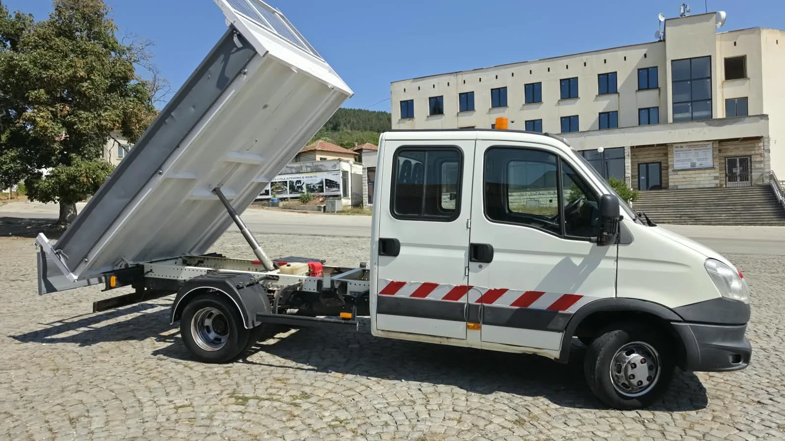 Iveco Daily Самосвал , снимка 7 - Бусове и автобуси - 55800670