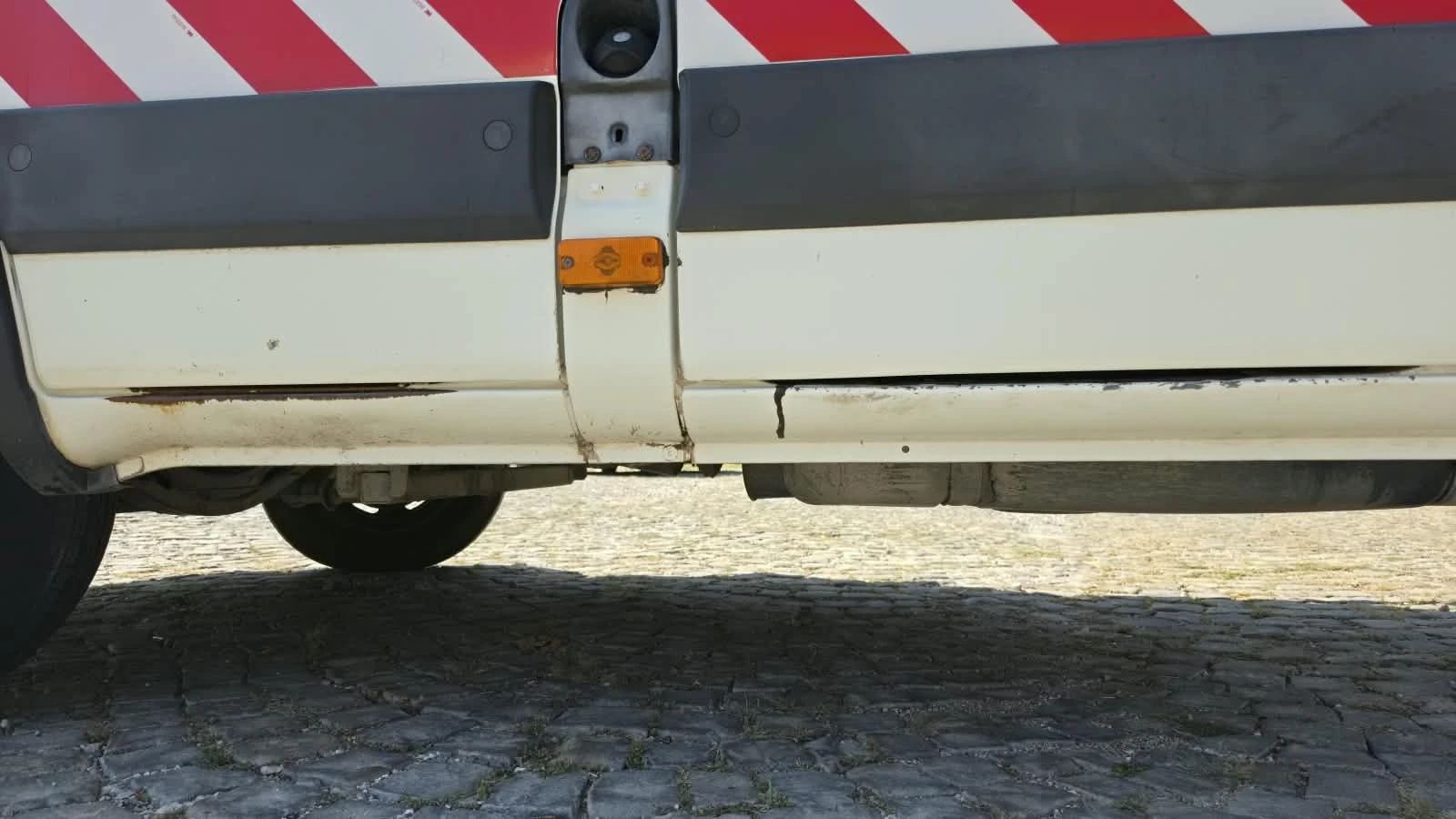 Iveco Daily Самосвал , снимка 9 - Бусове и автобуси - 55800670