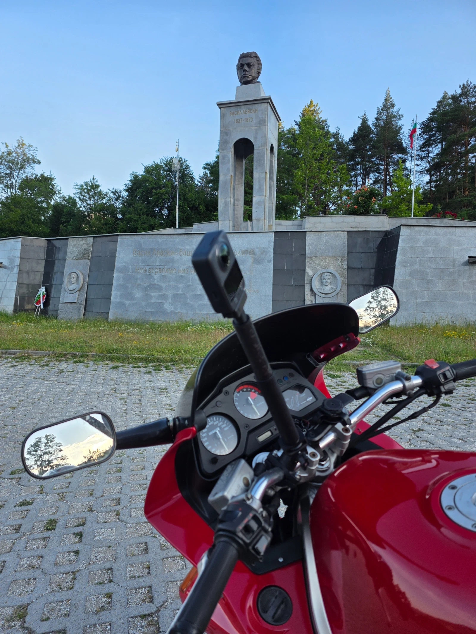 Honda Vfr 750F, снимка 4 - Мотоциклети и мототехника - 54993251