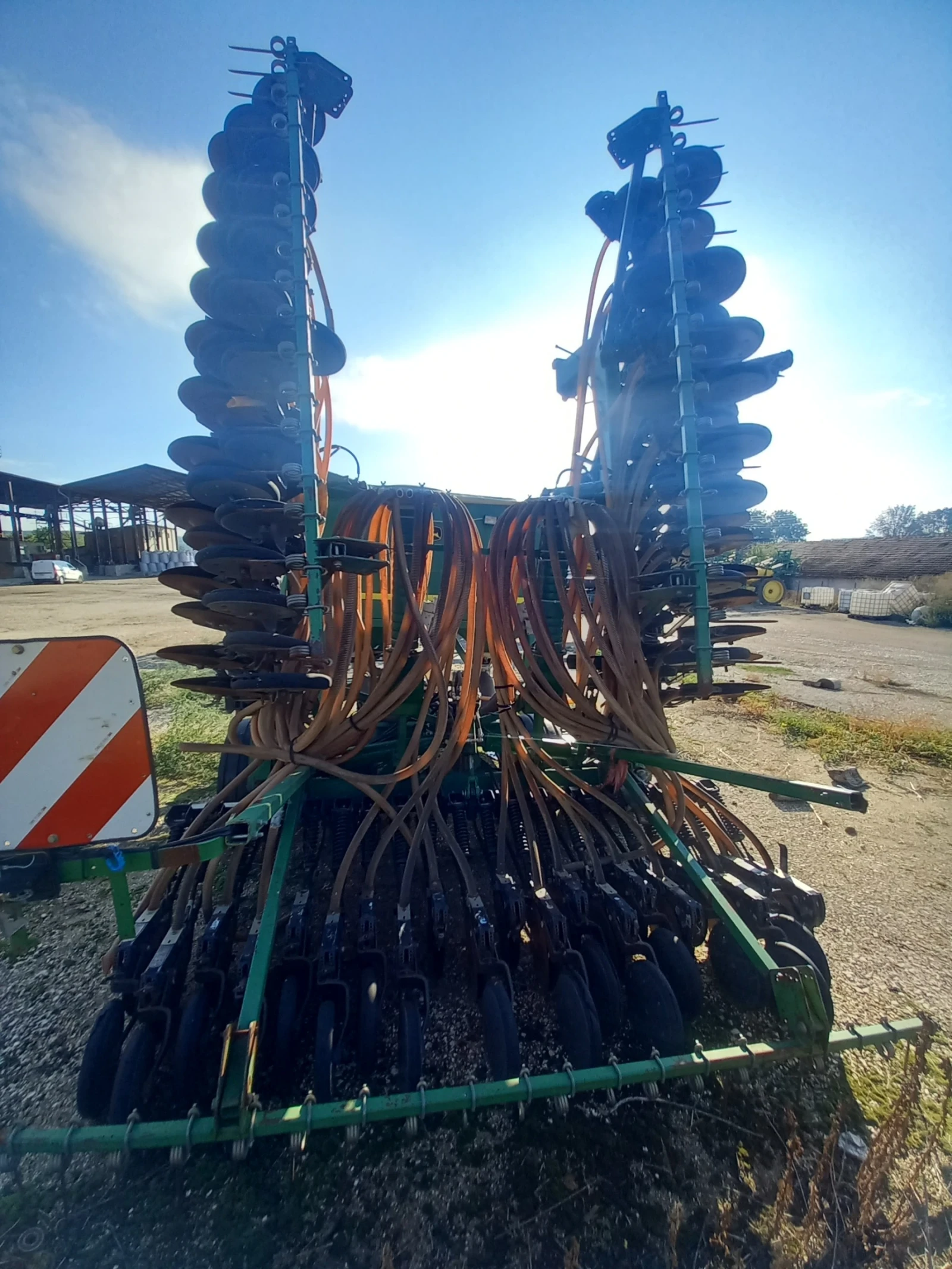 Сеялка Друга марка JD740A 9M - изображение 9