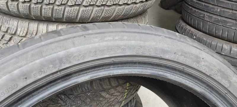 Гуми Летни 275/35R20, снимка 14 - Гуми и джанти - 32927123