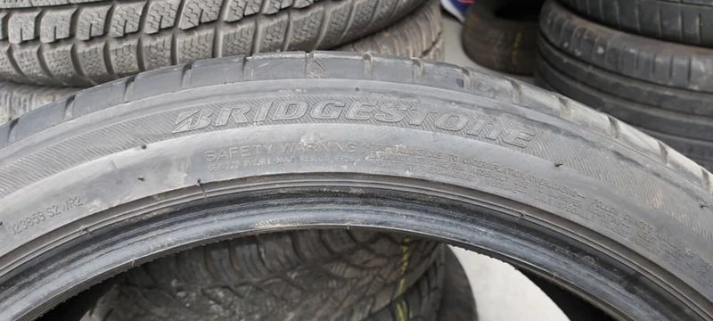 Гуми Летни 275/35R20, снимка 11 - Гуми и джанти - 32927123