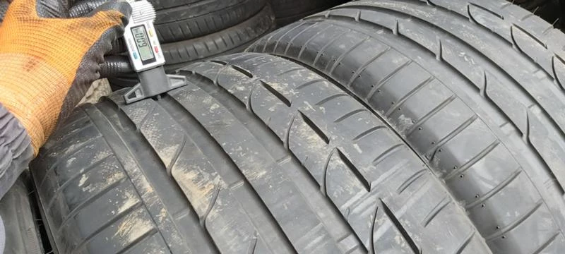 Гуми Летни 275/35R20, снимка 4 - Гуми и джанти - 32927123