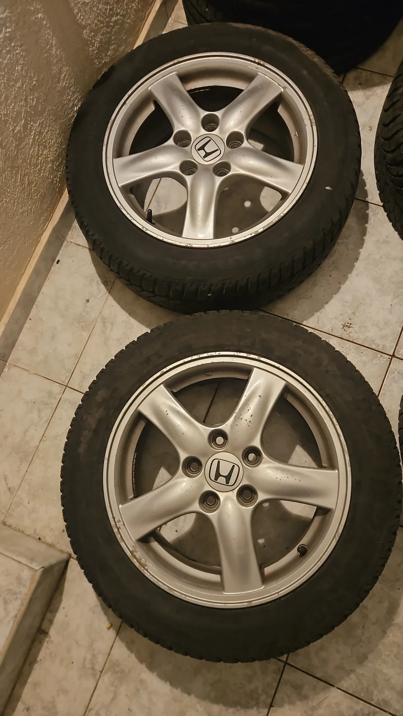 Гуми с джанти Fulda 205/55R16, снимка 5 - Гуми и джанти - 51990434