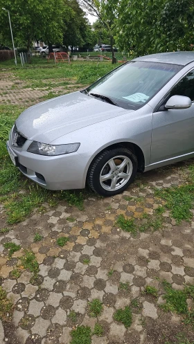        205/55R16  Honda Accord