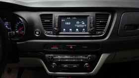 Kia Carnival LUXURY 2.2* ПОДГРЕВ ВОЛАН/СЕДАЛКИ* hellascars.bg, снимка 10