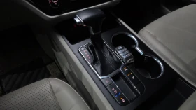 Kia Carnival LUXURY 2.2* ПОДГРЕВ ВОЛАН/СЕДАЛКИ* hellascars.bg, снимка 12