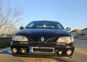 Renault Megane Coach, снимка 4