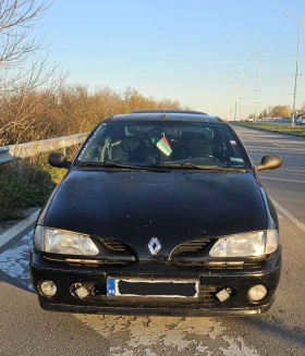 Renault Megane Coach, снимка 3