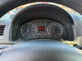 VW Golf Golf 5 1.9 105кс - 3100 € / 6063.07 лв. - 38611786 12