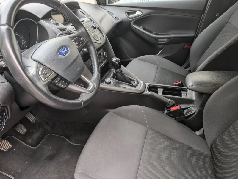 Ford Focus, снимка 4 - Автомобили и джипове - 47190841