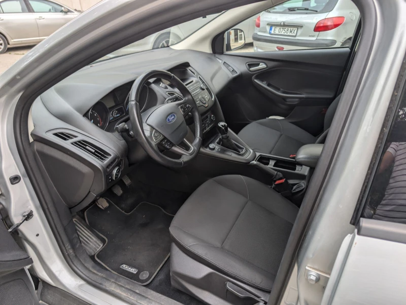 Ford Focus, снимка 5 - Автомобили и джипове - 47190841