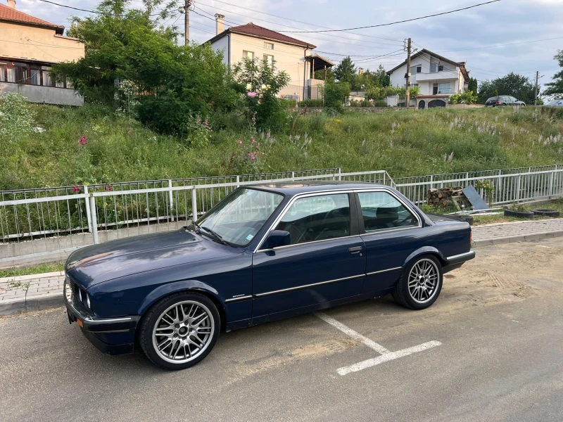 BMW 318 IS, снимка 8 - Автомобили и джипове - 47497570