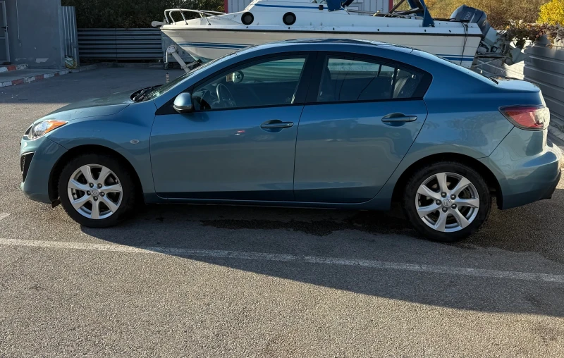 Mazda 3, снимка 7 - Автомобили и джипове - 49220572