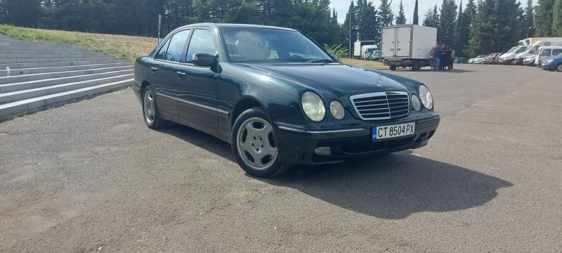 Mercedes-Benz E 430, снимка 2 - Автомобили и джипове - 52459769