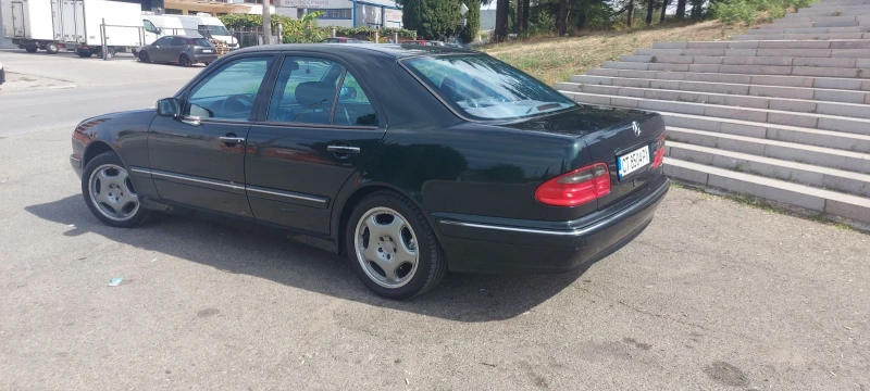 Mercedes-Benz E 430, снимка 4 - Автомобили и джипове - 52459769