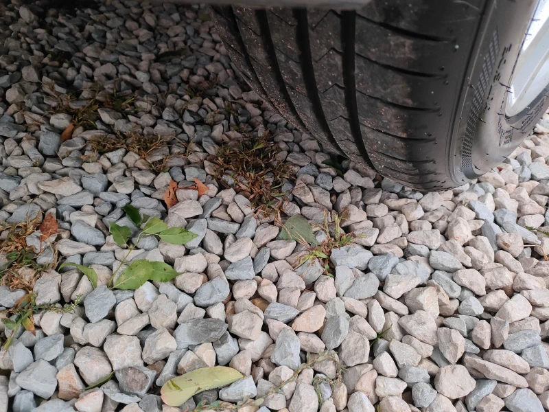 Toyota Avensis 2.2-150кс.Италия, снимка 17 - Автомобили и джипове - 51944782