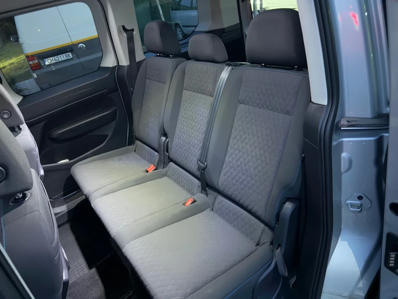 VW Caddy 2.0TDI 122k.c PANO IQ DRIVE LED FULL , снимка 10 - Автомобили и джипове - 51963911