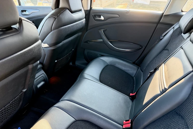 Citroen C5 3.0i / V6 / 211к.с., снимка 10 - Автомобили и джипове - 52944778