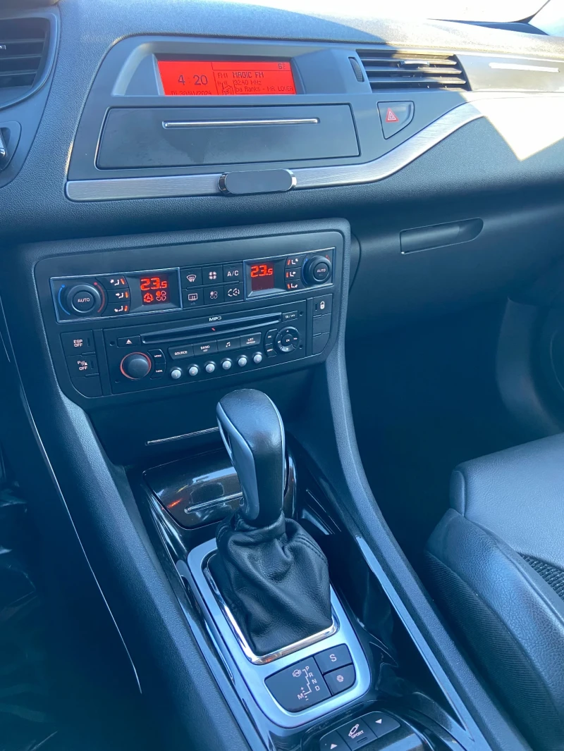 Citroen C5 3.0i / V6 / 211к.с., снимка 14 - Автомобили и джипове - 52944778