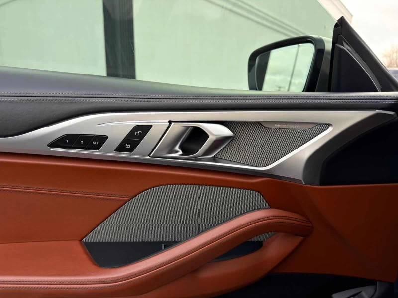 BMW 850 xDrive С РЕГИСТРАЦИЯ & АВТО КРЕДИТ , снимка 11 - Автомобили и джипове - 53336730