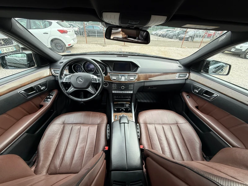 Mercedes-Benz E 200 CNG /ЯСЕН ПРОИЗХОД / РЕАЛЕН ПРОБЕГ/ FULL TOP!, снимка 11 - Автомобили и джипове - 53385911
