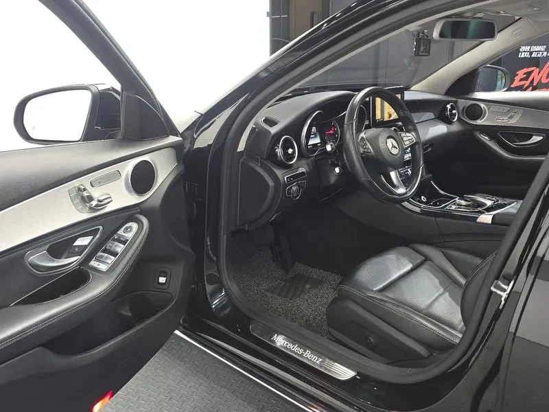 Mercedes-Benz C 220 Bluetech Avantgarde, снимка 10 - Автомобили и джипове - 55830210