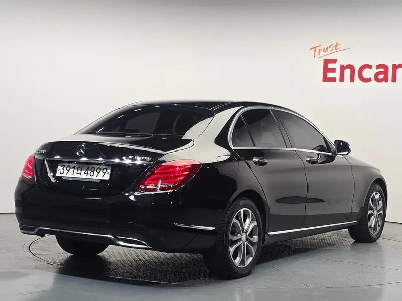 Mercedes-Benz C 220 Bluetech Avantgarde, снимка 2 - Автомобили и джипове - 55830210