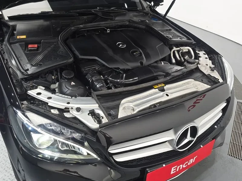 Mercedes-Benz C 220 Bluetech Avantgarde, снимка 6 - Автомобили и джипове - 55830210