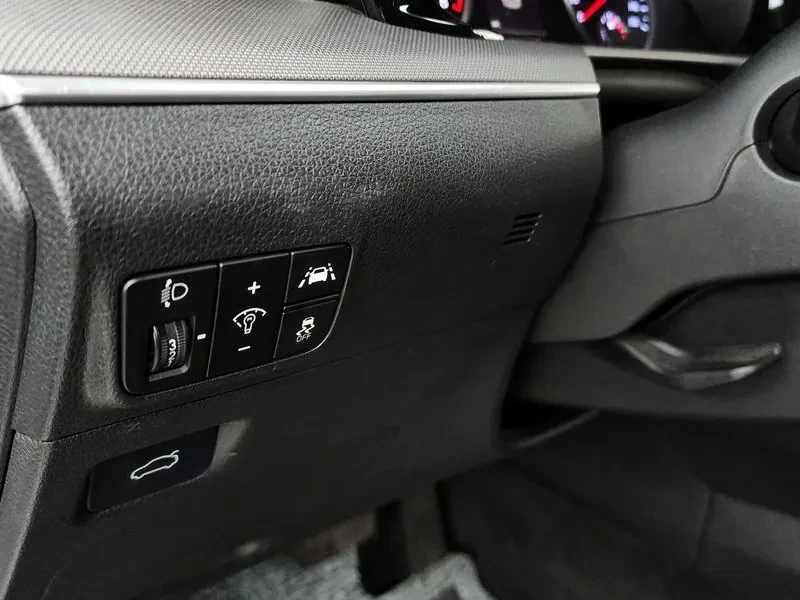 Kia K5 2.0 Prestige, снимка 16 - Автомобили и джипове - 55937716