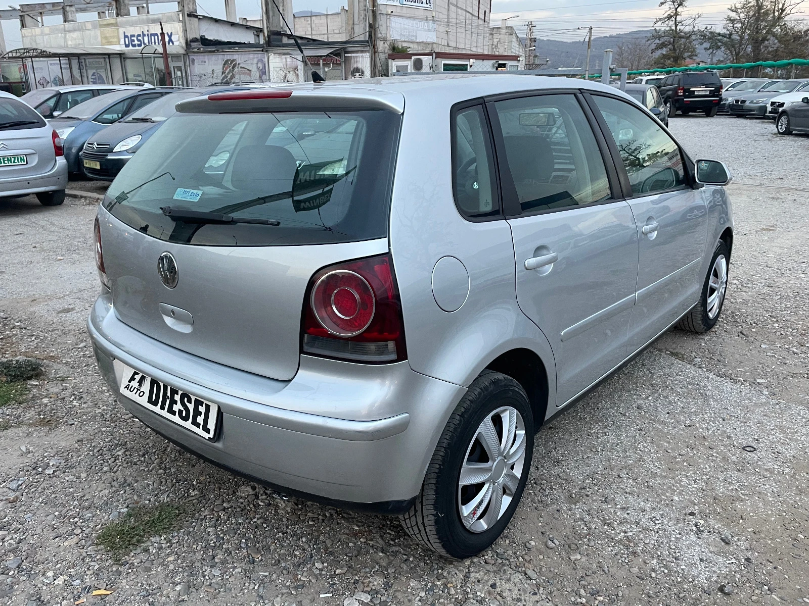 VW Polo 1.4TDI-KLIMA - изображение 7