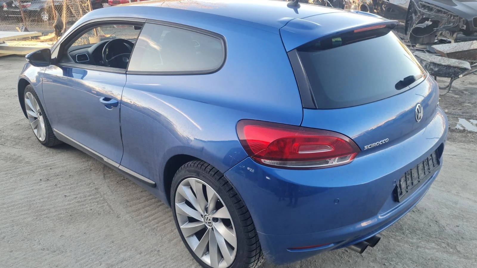 VW Scirocco 1.4TSI 160КС - изображение 7