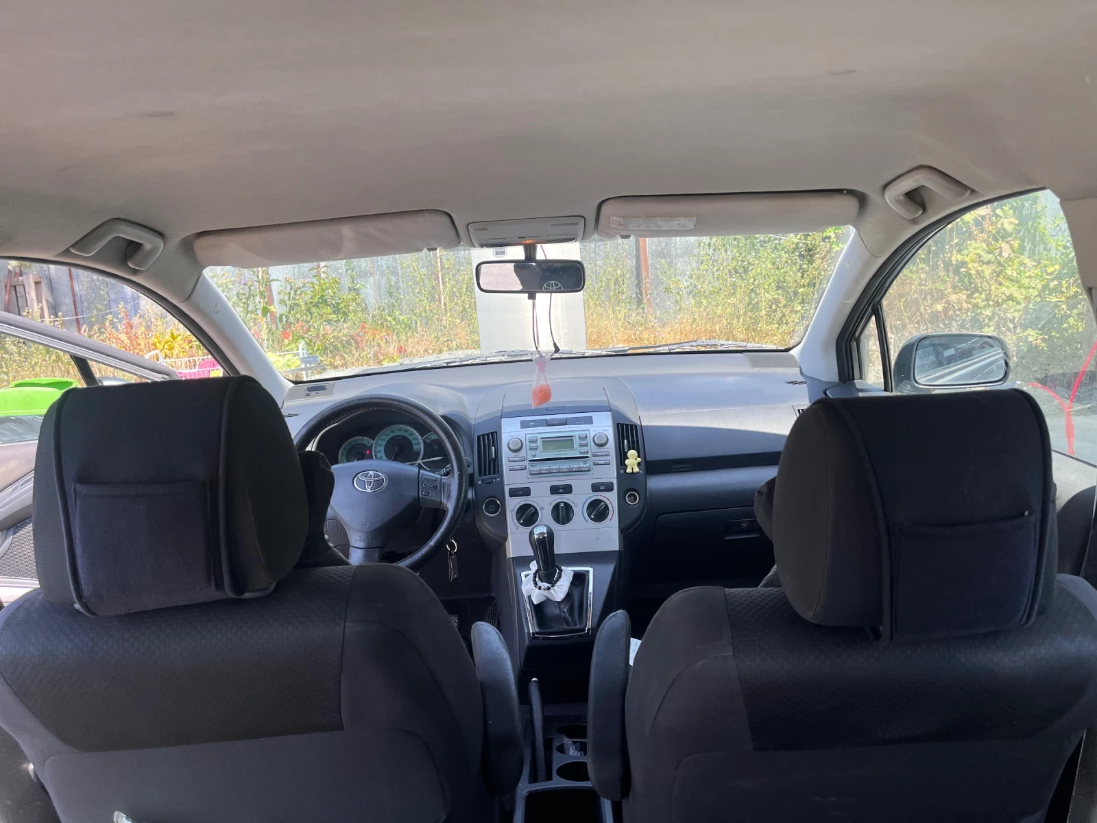 Toyota Corolla verso  - изображение 5
