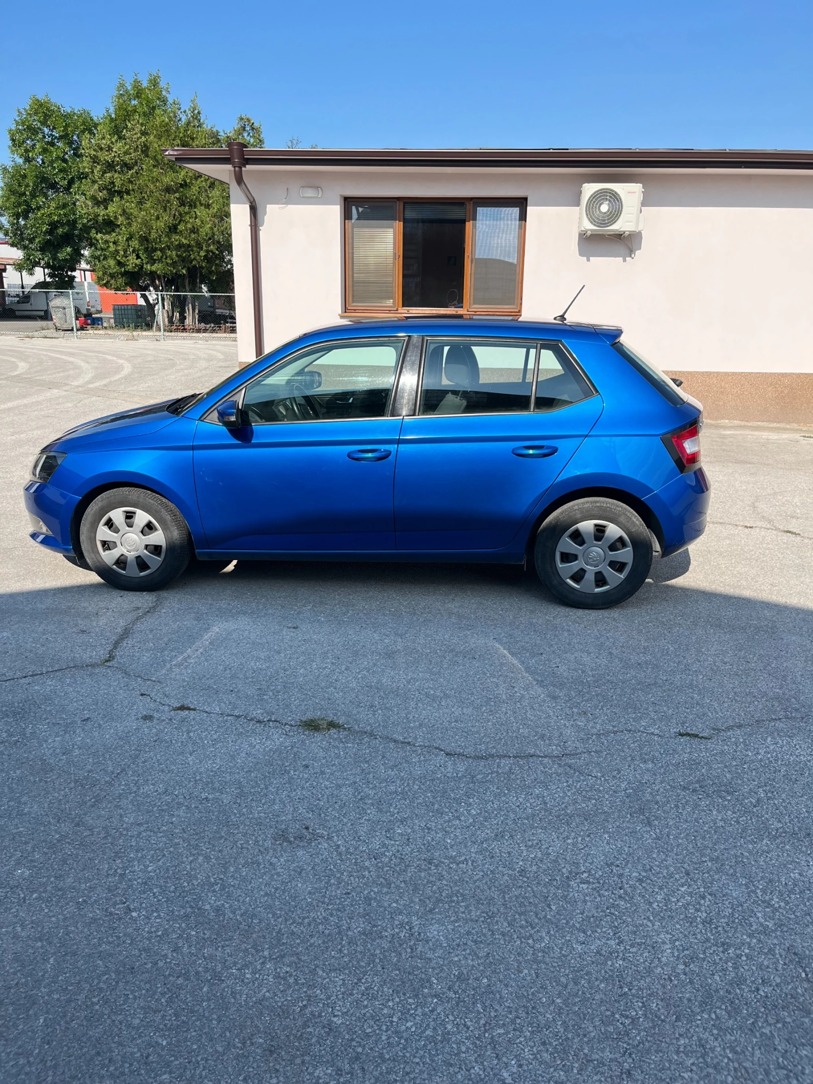 Skoda Fabia АМБИШЪН 1.0 MPI  - изображение 5